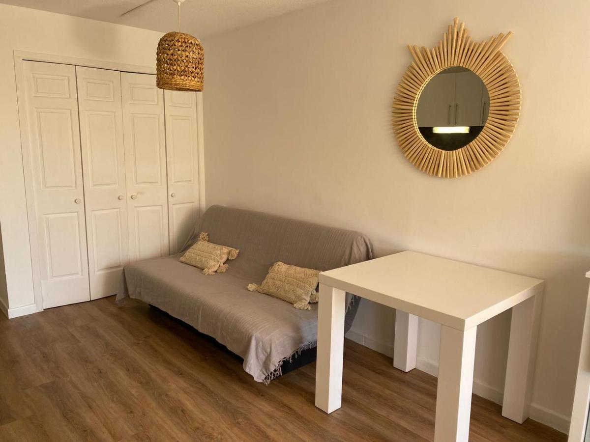 Agréable studio cabine à 5 min à pied de la plage Le Grau-du-Roi Exterior foto